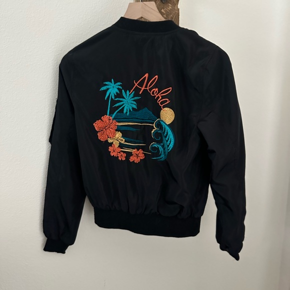 Love Tree Black Jacket with palm tree aloha Embroidery - Picture 4 of 4
